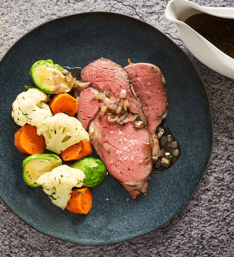 Oven-Roast-Beef-with-Simple-Red-Wine-Pan-Sauce
